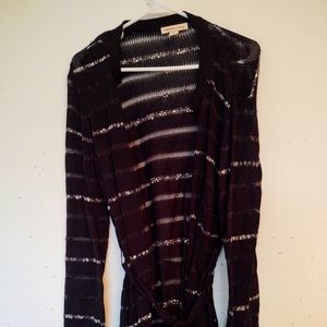 Black and white lightweight sweater